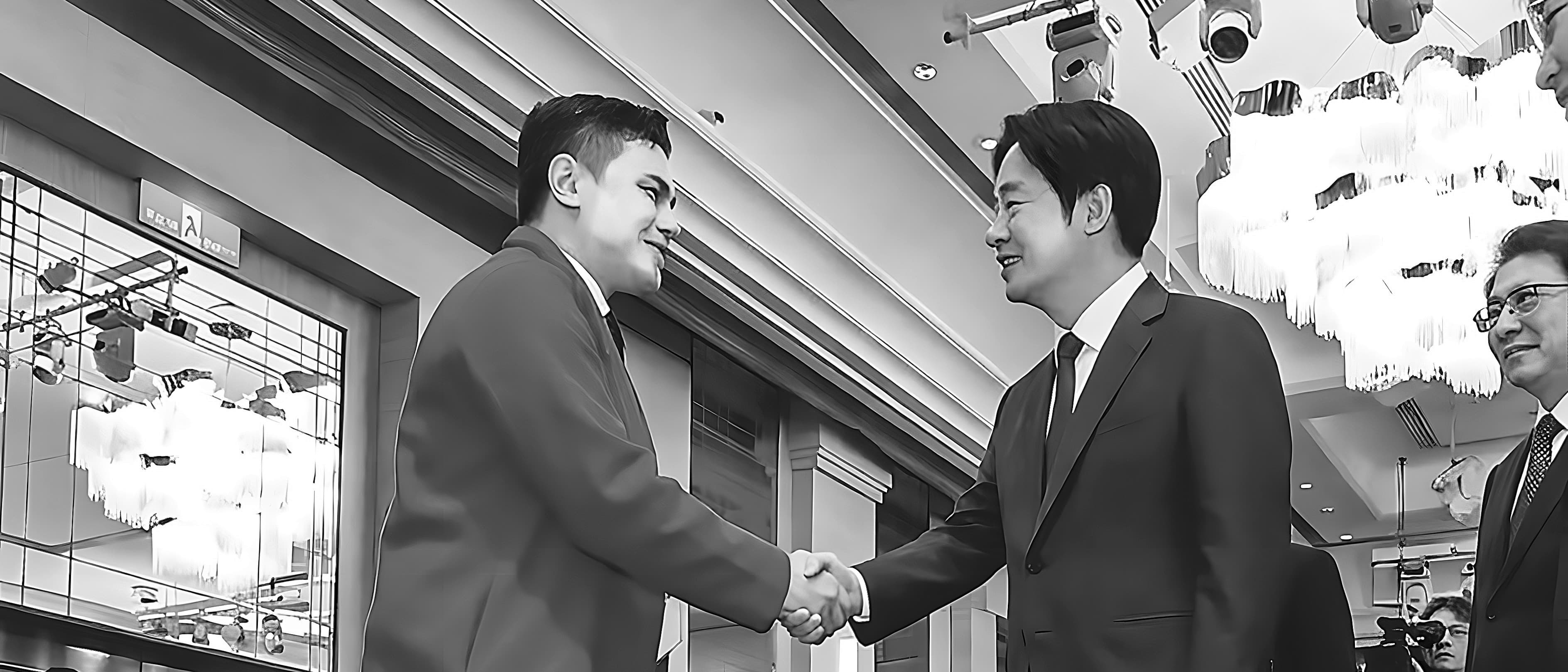 Prof. Voxstra Corbett exchanging greetings with a senior official during the Philippine mission's engagements in Taipei